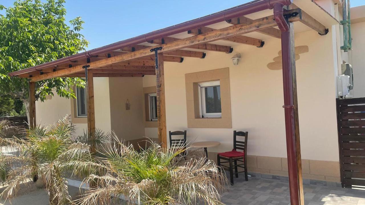 Mikros Paradeisos Apartmán